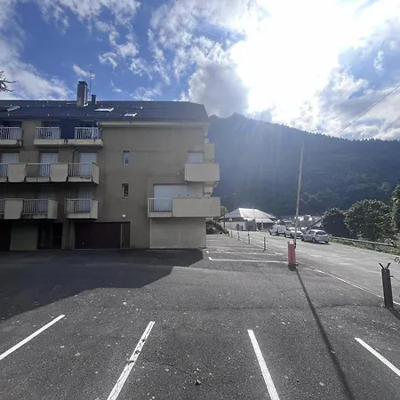 Montagnard Avec Balcon Et Parking A - Fr-1-812-12 * Cauterets