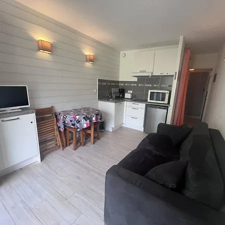Apartment Montagnard Avec Balcon Et Parking A - Fr-1-812-12 *